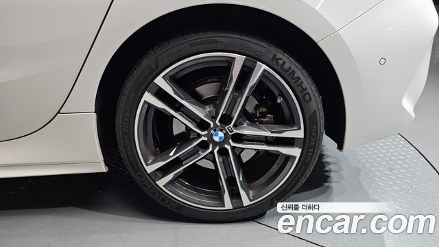 BMW 1 Series (F40) 120i M Sports 2023 — фото 21