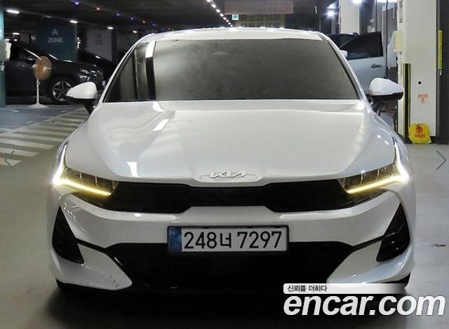 Kia K5 (III) 2.0 Noblesse 2022 — фото 2