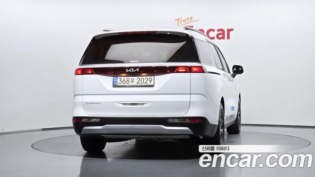 Kia Carnival (IV) Diesel 9-Seater Prestige 2022 — фото 4
