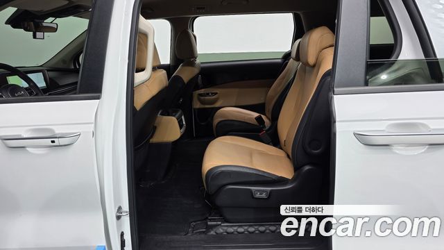 Kia Carnival (IV) Diesel 9-Seater Prestige 2022 — фото 11