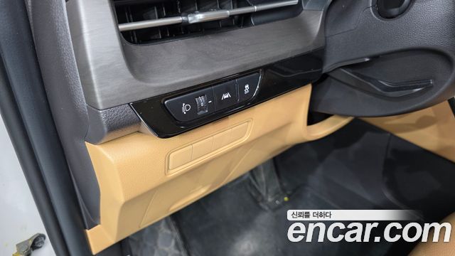 Kia Carnival (IV) Diesel 9-Seater Prestige 2022 — фото 17