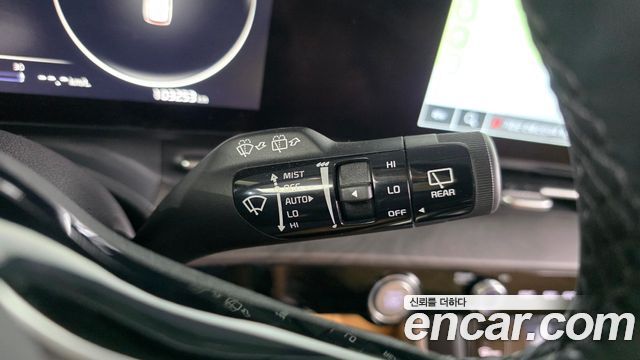 Kia Carnival (IV) Diesel 9-Seater Prestige 2022 — фото 28