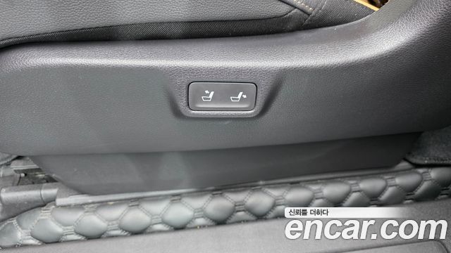 Kia Carnival (IV) Diesel 9-Seater Prestige 2022 — фото 30