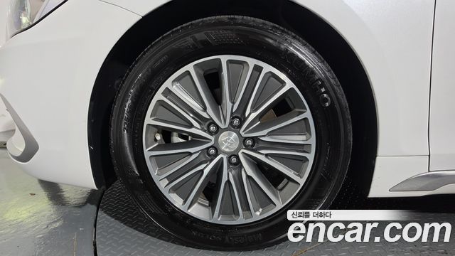 Hyundai Grandeur Hybrid (IG) Exclusive Special 2019 — фото 5
