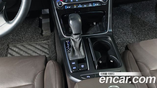 Hyundai Grandeur Hybrid (IG) Exclusive Special 2019 — фото 9