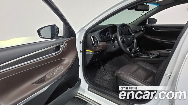Hyundai Grandeur Hybrid (IG) Exclusive Special 2019 — фото 10