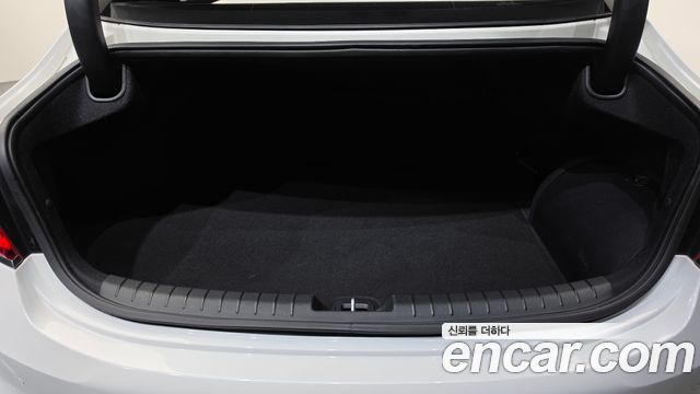 Hyundai Grandeur Hybrid (IG) Exclusive Special 2019 — фото 20
