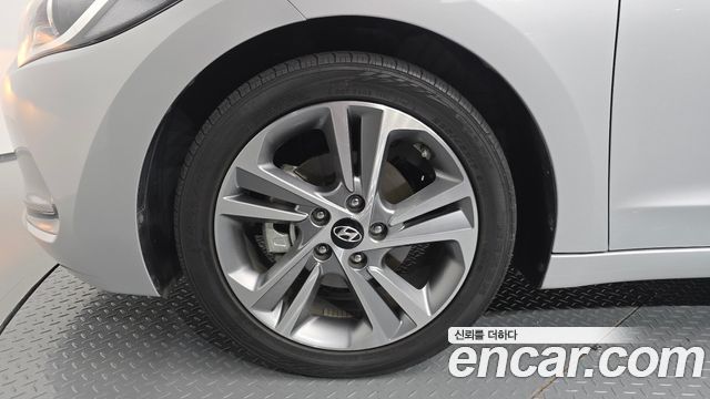Hyundai Avante (AD) 1.6 GDI Value Plus 2018 — фото 5