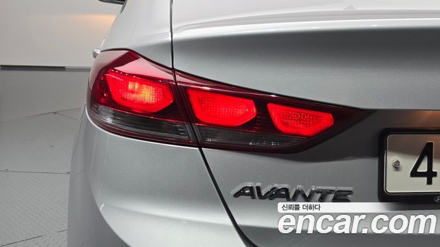 Hyundai Avante (AD) 1.6 GDI Value Plus 2018 — фото 23