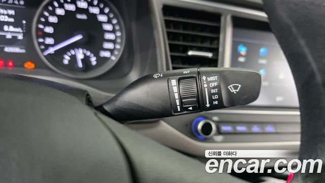 Hyundai Avante (AD) 1.6 GDI Value Plus 2018 — фото 27