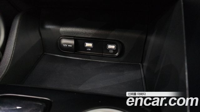 Kia K5 (III) 2.0 LPI(Renter car) Trandy 2023 — фото 27