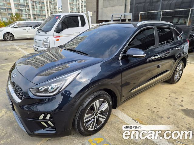 Kia Niro 1.6 HEV Noblesse Special