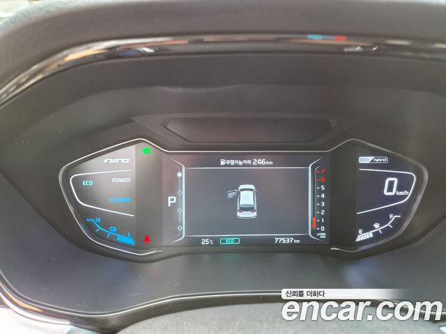 Kia Niro 1.6 HEV Noblesse Special 2020 — фото 10