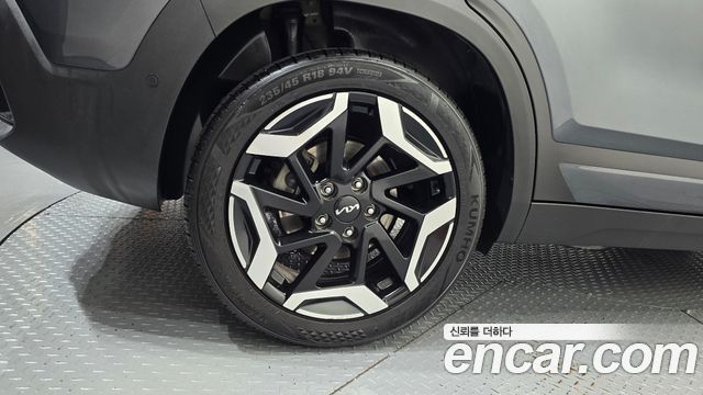 Kia Seltos Gasoline 1.6 Turbo 2WD Signature 2023 — фото 5
