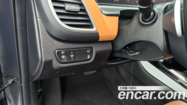 Kia Seltos Gasoline 1.6 Turbo 2WD Signature 2023 — фото 18