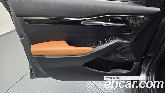 Kia Seltos Gasoline 1.6 Turbo 2WD Signature 2023 — фото 24