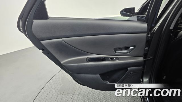 Hyundai Avante Hybrid (CN7) Inspiration 2021 — фото 25
