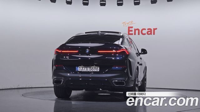 BMW X6 (G06) xDrive40i M Sport 2022 — фото 4