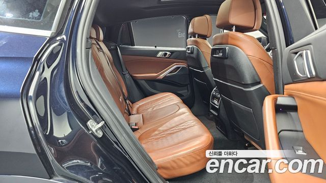 BMW X6 (G06) xDrive40i M Sport 2022 — фото 32