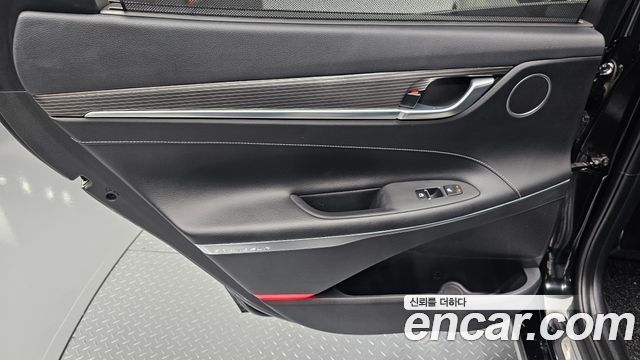 Hyundai Grandeur (IG) 2.4 Exclusive Special 2019 — фото 25