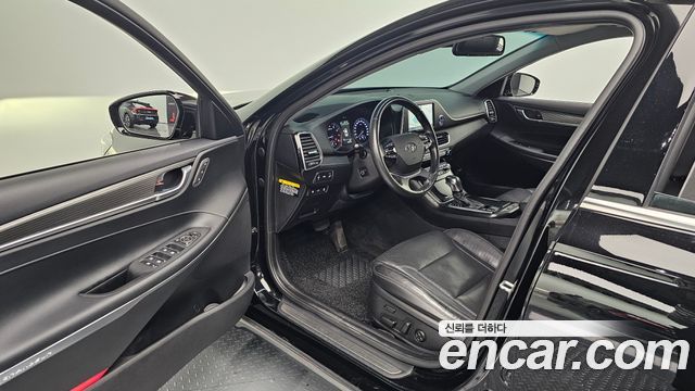 Hyundai Grandeur (IG) 2.4 Exclusive Special 2019 — фото 26