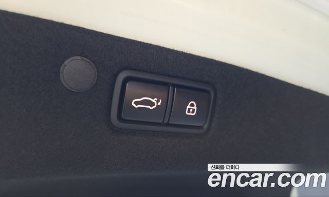 Hyundai Grandeur (IG) 3.0 LPi Rent Car Premium 2023 — фото 17