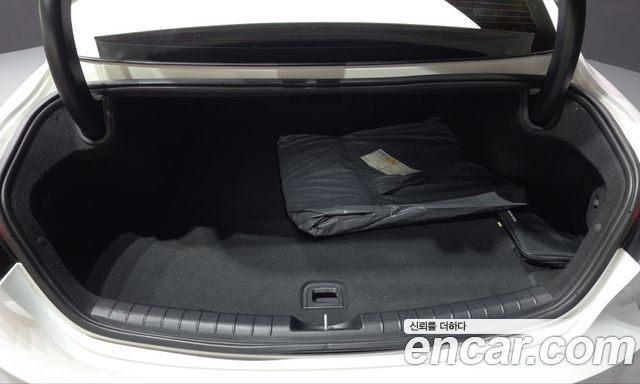 Hyundai Grandeur (IG) 3.0 LPi Rent Car Premium 2023 — фото 18