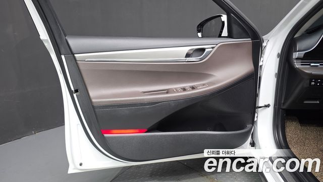 Hyundai Grandeur (IG) 3.0 LPi Rent Car Premium 2023 — фото 24