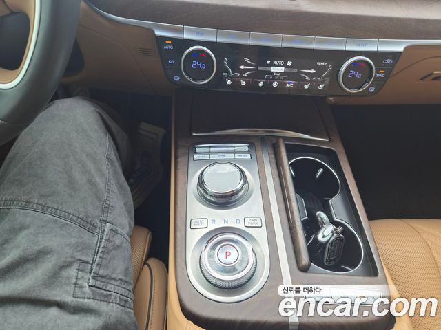 Genesis G80 (RG3) Gasoline 3.5 Turbo AWD 2024 — фото 19