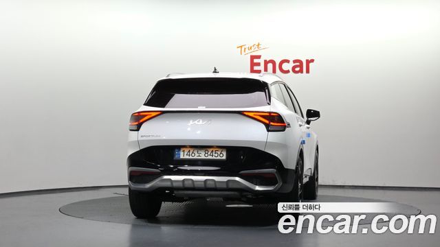 Kia Sportage (V) Gasoline 1.6 Turbo 2WD Nobleless 2022 — фото 4