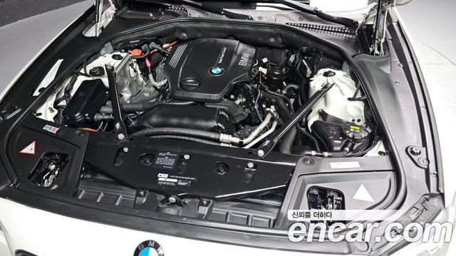 BMW 5 Series (F10) 520d xDrive 2015 — фото 6