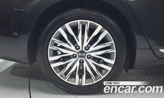 Kia K7 Premier 2.5 GDI Noblesse 2020 — фото 5