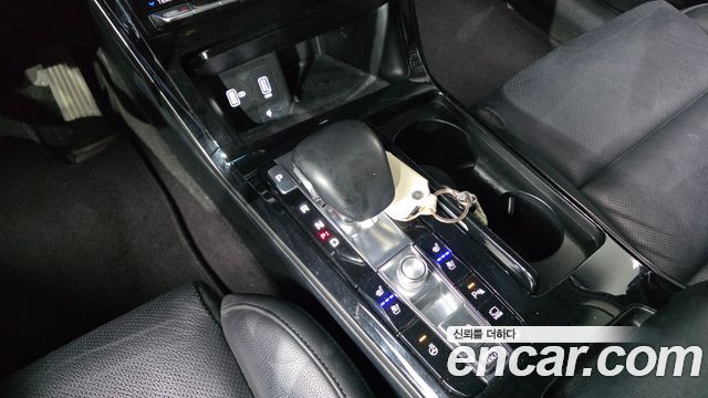 Kia K7 Premier 2.5 GDI Noblesse 2020 — фото 9