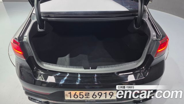Kia K7 Premier 2.5 GDI Noblesse 2020 — фото 18