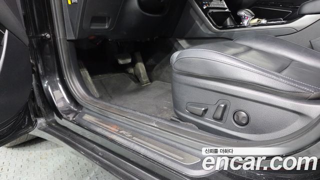 Kia K7 Premier 2.5 GDI Noblesse 2020 — фото 31
