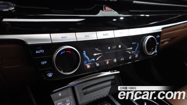 Genesis G80 (RG3) Gasoline 2.5 Turbo AWD 2024 — фото 31