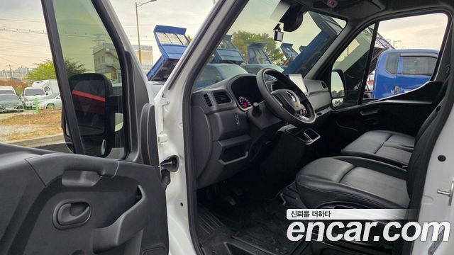 Renault Korea Master 2.3 Van L 2022 — фото 11