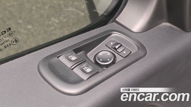 Renault Korea Master 2.3 Van L 2022 — фото 12