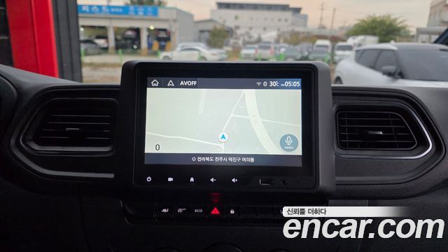 Renault Korea Master 2.3 Van L 2022 — фото 18