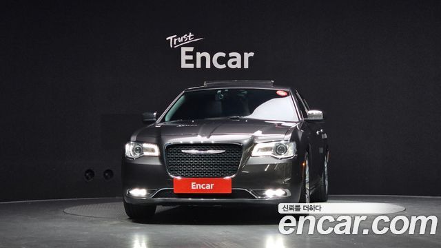 Chrysler 300C 3.6 2016 — фото 3