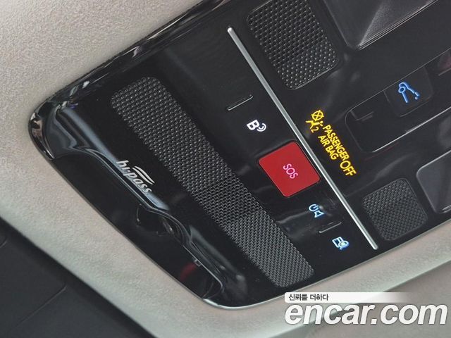 Hyundai Grandeur (GN7) 2,5 Gasoline 2WD Calligraphy 2023 — фото 6