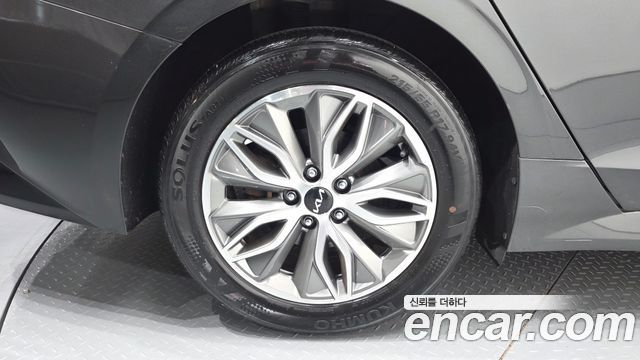 Kia K5 Hybrid (III) Prestige 2022 — фото 5