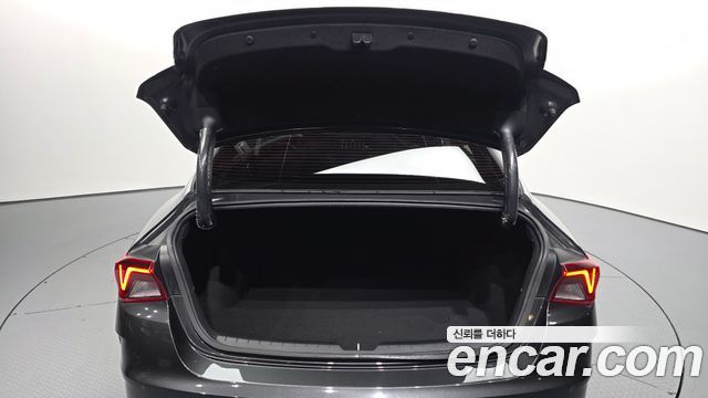 Kia K5 Hybrid (III) Prestige 2022 — фото 20