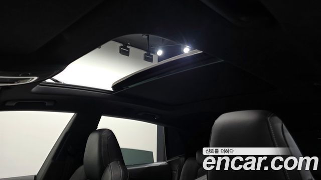 Audi Q8 (4M) 55 TFSI Quattro Premium 2022 — фото 17