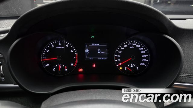 Kia K5 (II) 2.0 MX Prestige 2017 — фото 8
