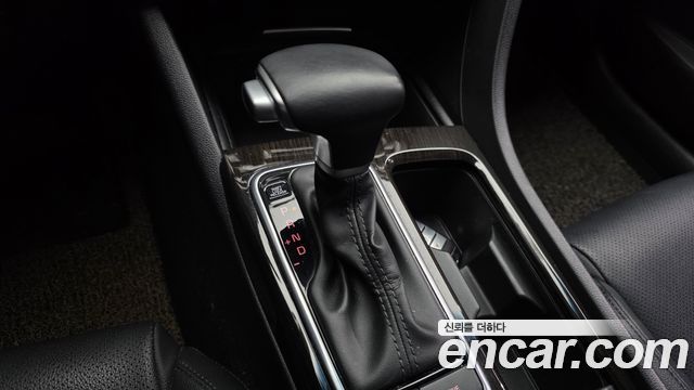 Kia K5 (II) 2.0 MX Prestige 2017 — фото 9