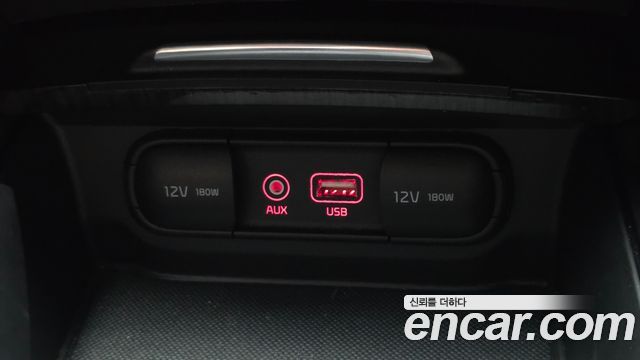 Kia K5 (II) 2.0 MX Prestige 2017 — фото 12