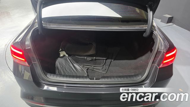 Kia K5 (II) 2.0 MX Prestige 2017 — фото 17