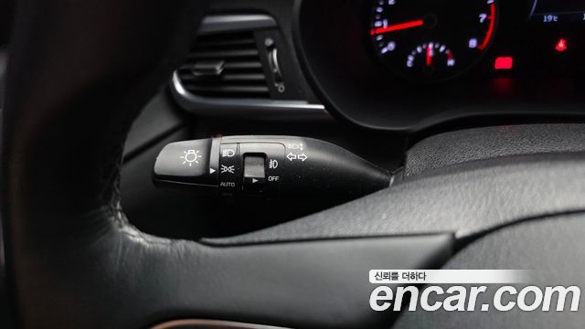 Kia K5 (II) 2.0 MX Prestige 2017 — фото 28