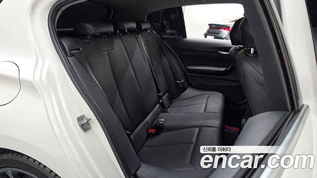 BMW 1 Series (F20) 118d Sport Special Edition 5Door 2019 — фото 11